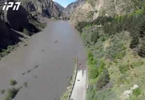 Photograph of the Darial Gorge Disaster (Interpress News Agency)