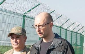 Prime Minister Yatsenyuk inspects his wall project on the Russian border (Getty)